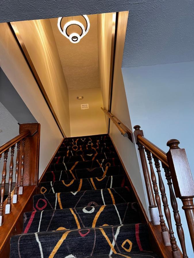 Sky Lodge Inn & Suites - Delavan Exteriör bild